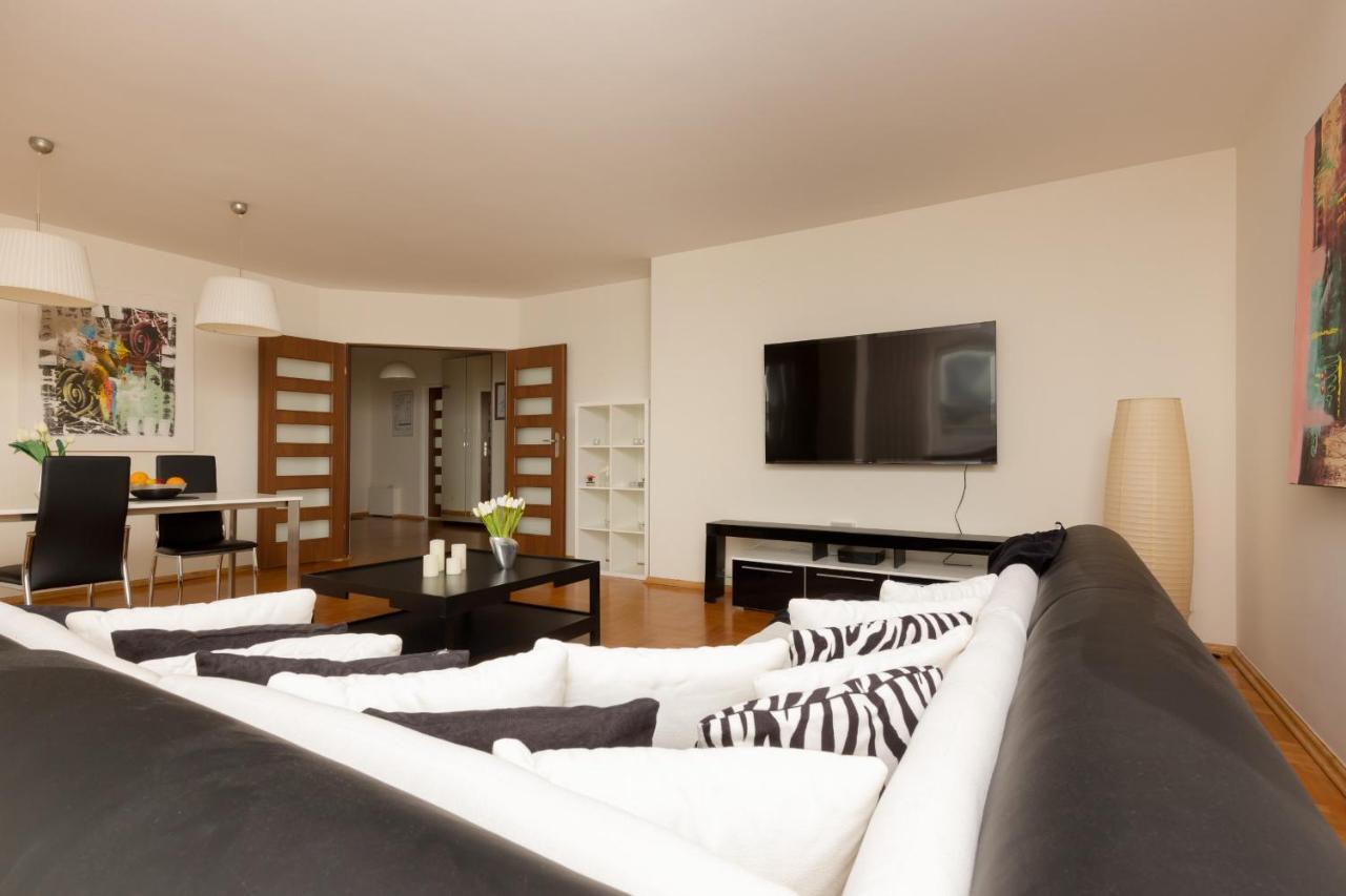 Aleja Jana Pawła Ii By Renters Warszawa